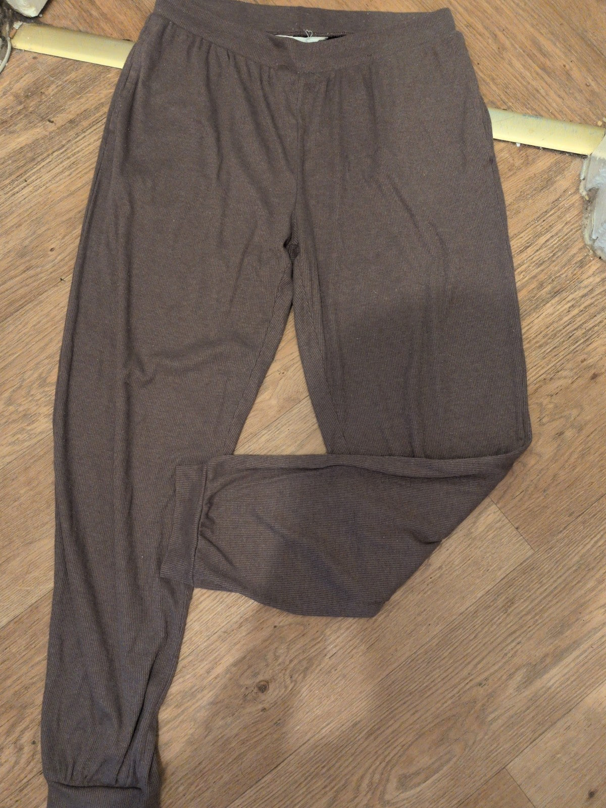 Primark 10-12 Brown Bobbling Leggings