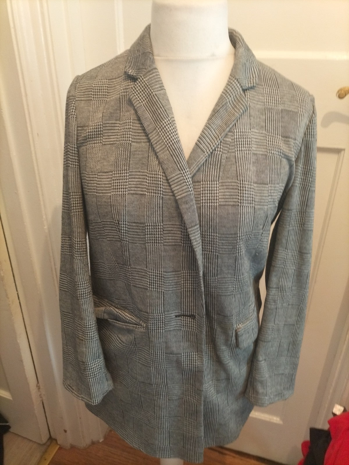 Ladies Primark Size 10 Grey Black Buttoned Cardigan