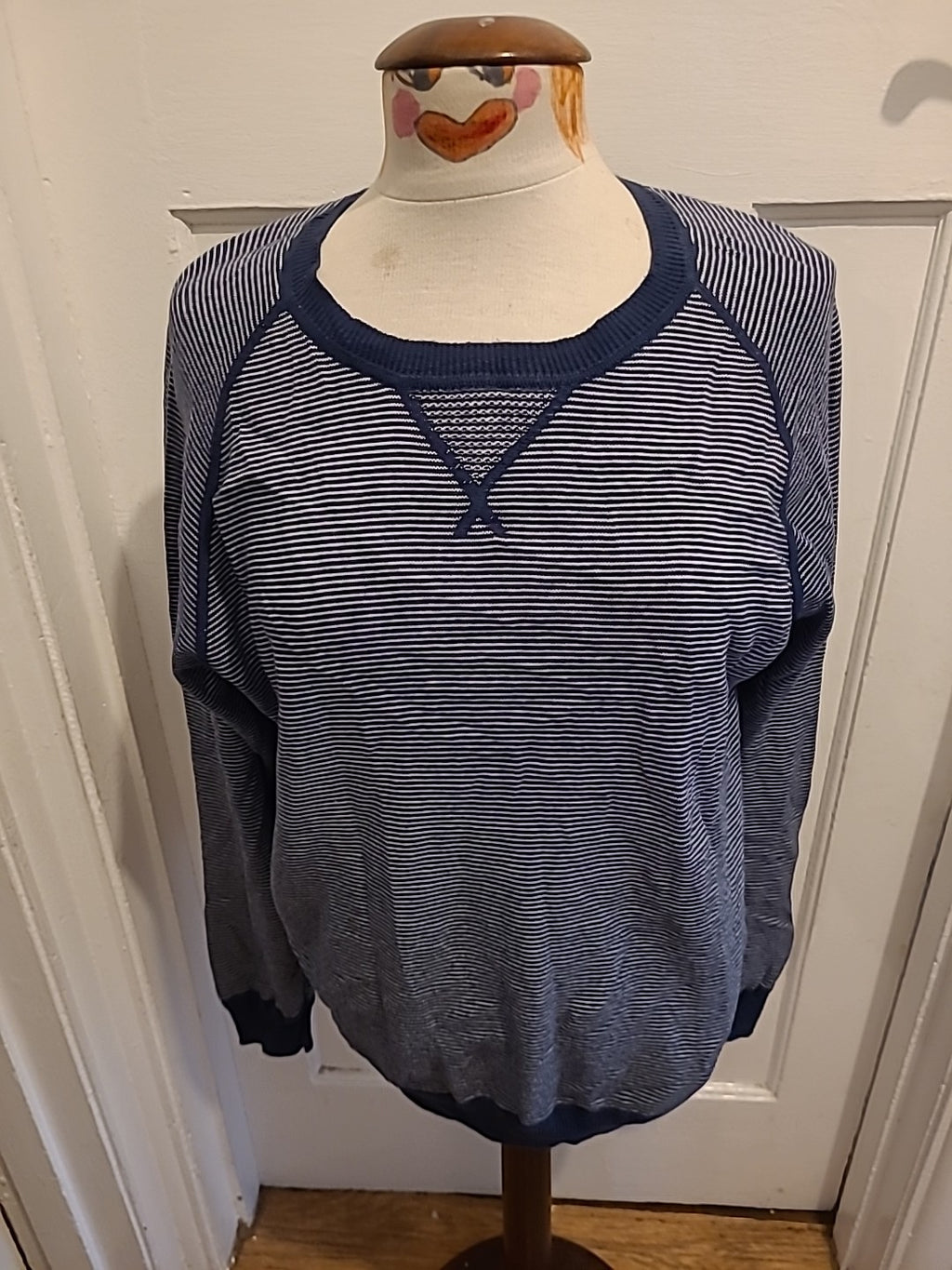 Mens Haworth Size Large Navy White Striped Long Sleeved Pullover Jumper