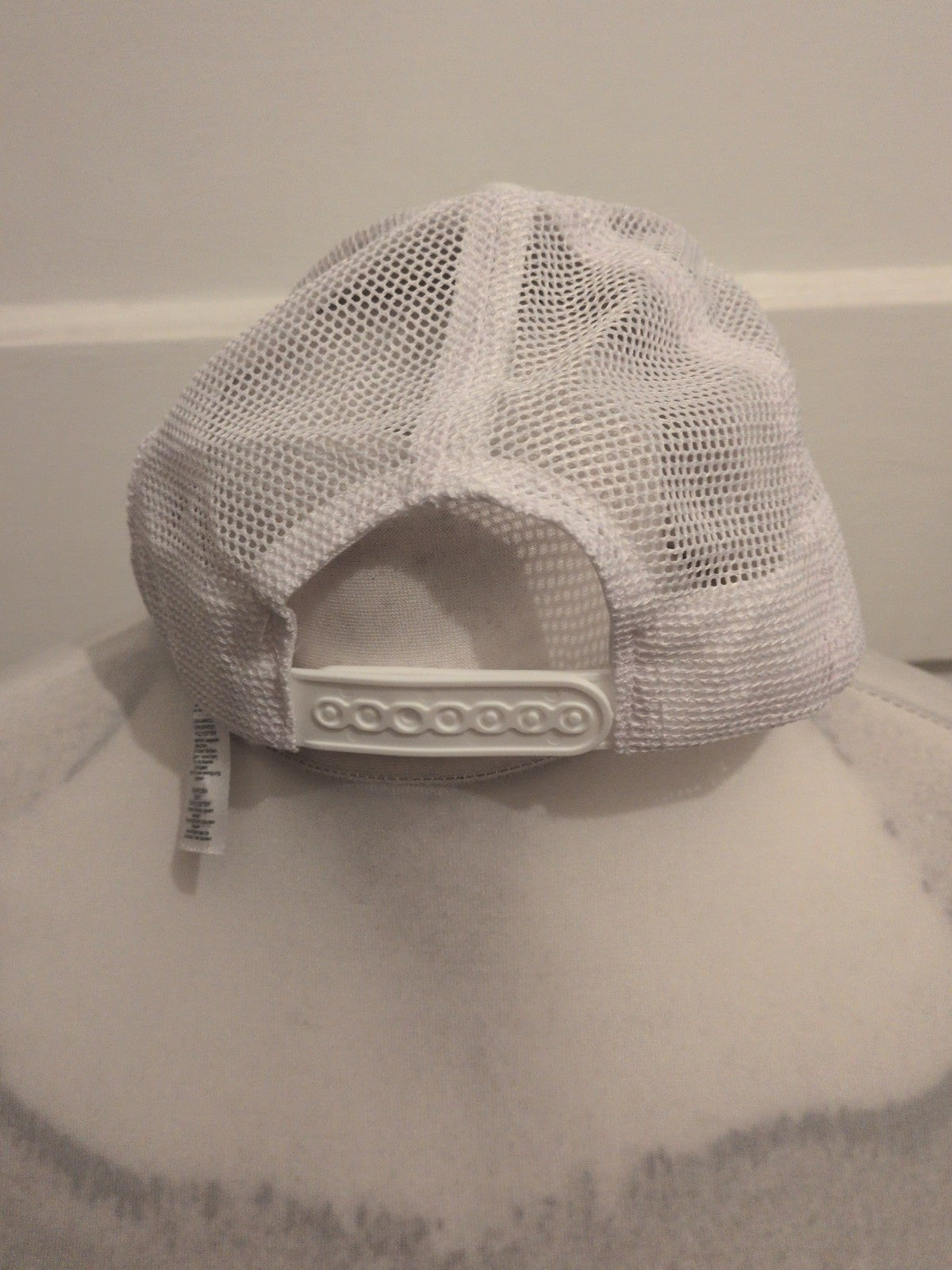 Boys One Size White Print Baseball Cap