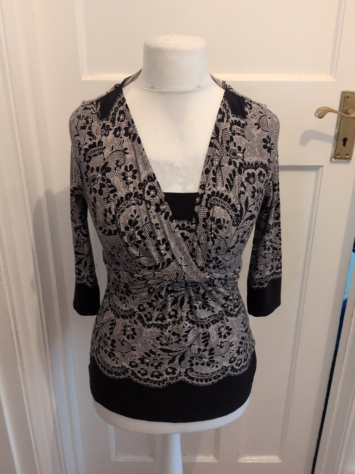 Per Una 10 Black Floral Pattern V Neck Long Sleeve Blouse