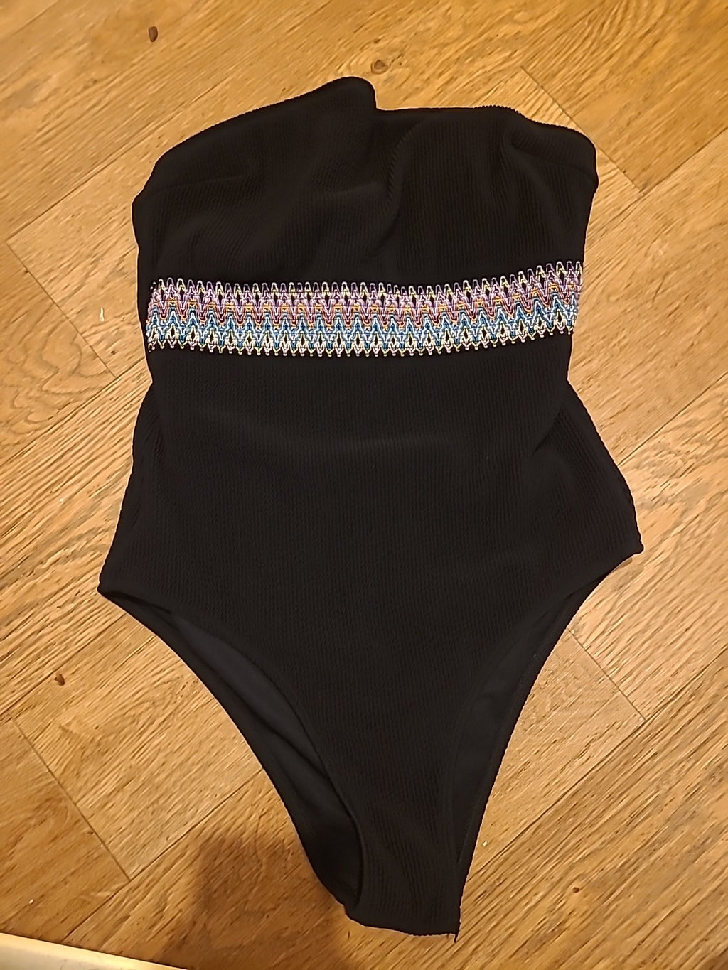 Ladies XL Black Sleeveless Swimsuit