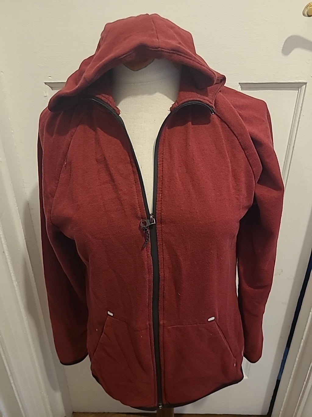 Ladies Marks And Spencer Size Small Red Active Long Sleeve Zipper Jackets