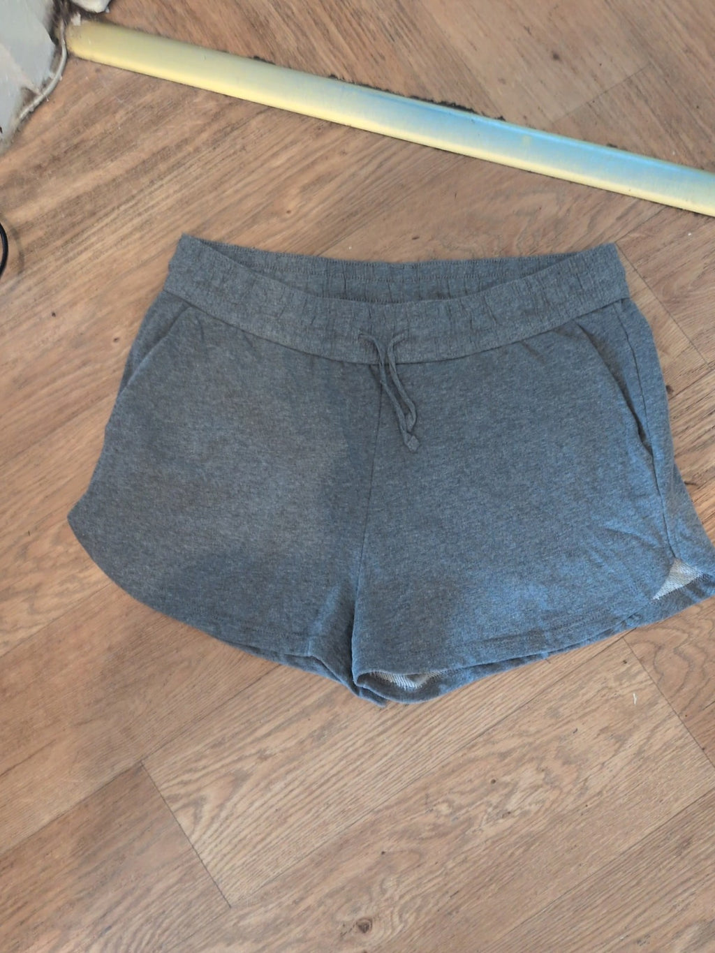 H&M Medium Grey Elasticated Shorts