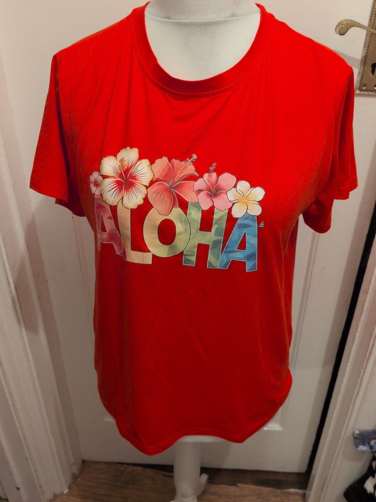 Ladies Large Red Aloha Short Sleeve T-shirt