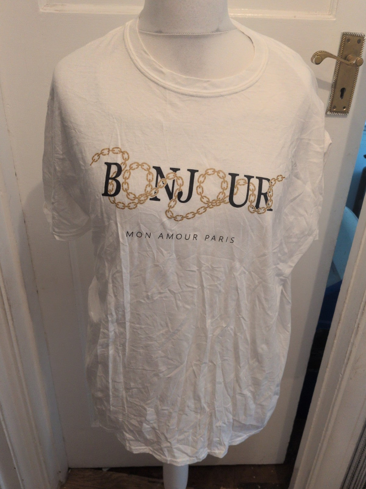 Boohoo 24 White Bonjour Short Sleeve T-shirt