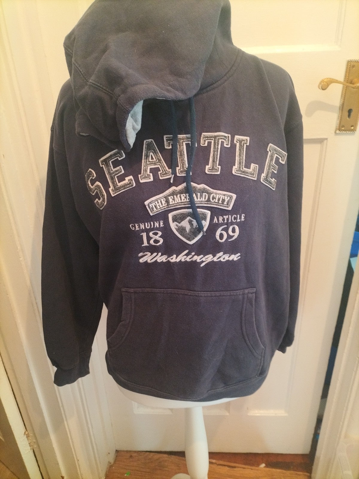 Mens Prairie Mountain Size M Navy Print Pullover Hoodie