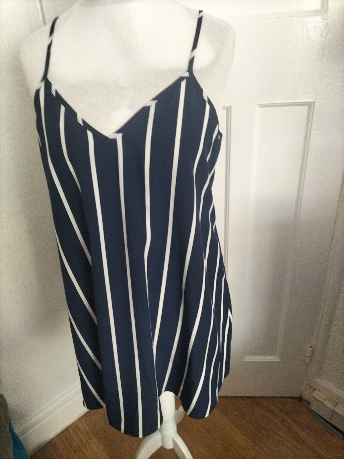 Ladies Shein Size Large Navy Striped Sleeveless Blouse