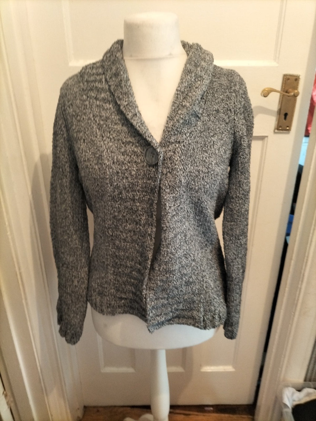 Ladies Tweeds Size Small Grey Tones Long Sleeve Cardigan