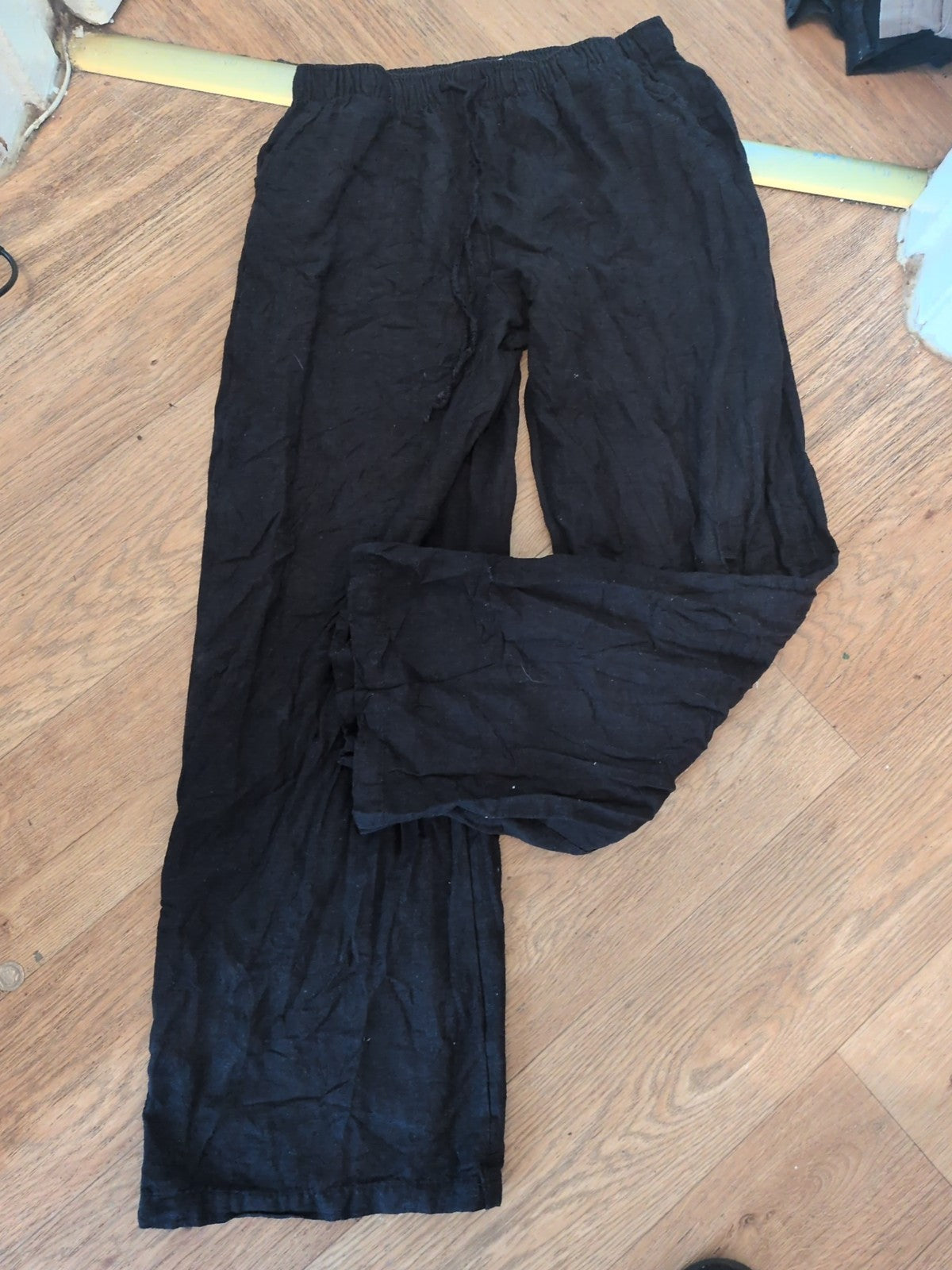 Str 12 Black Elasticated Trousers