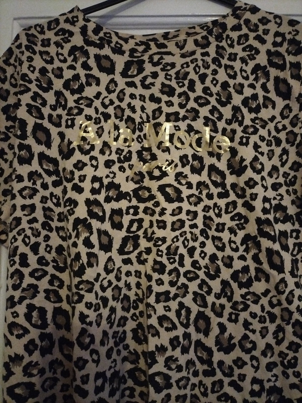 Ladies F+f Size 8 Leopard Print Short Sleeved Blouse