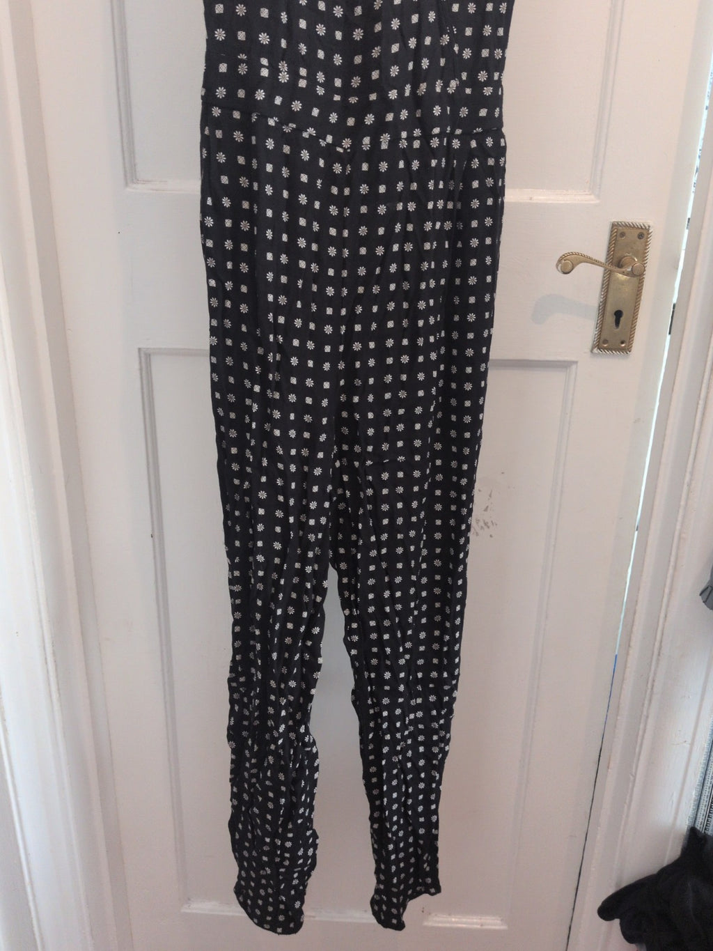 Tu 18 Black And White Patterned Sleeveless Jumpsuit