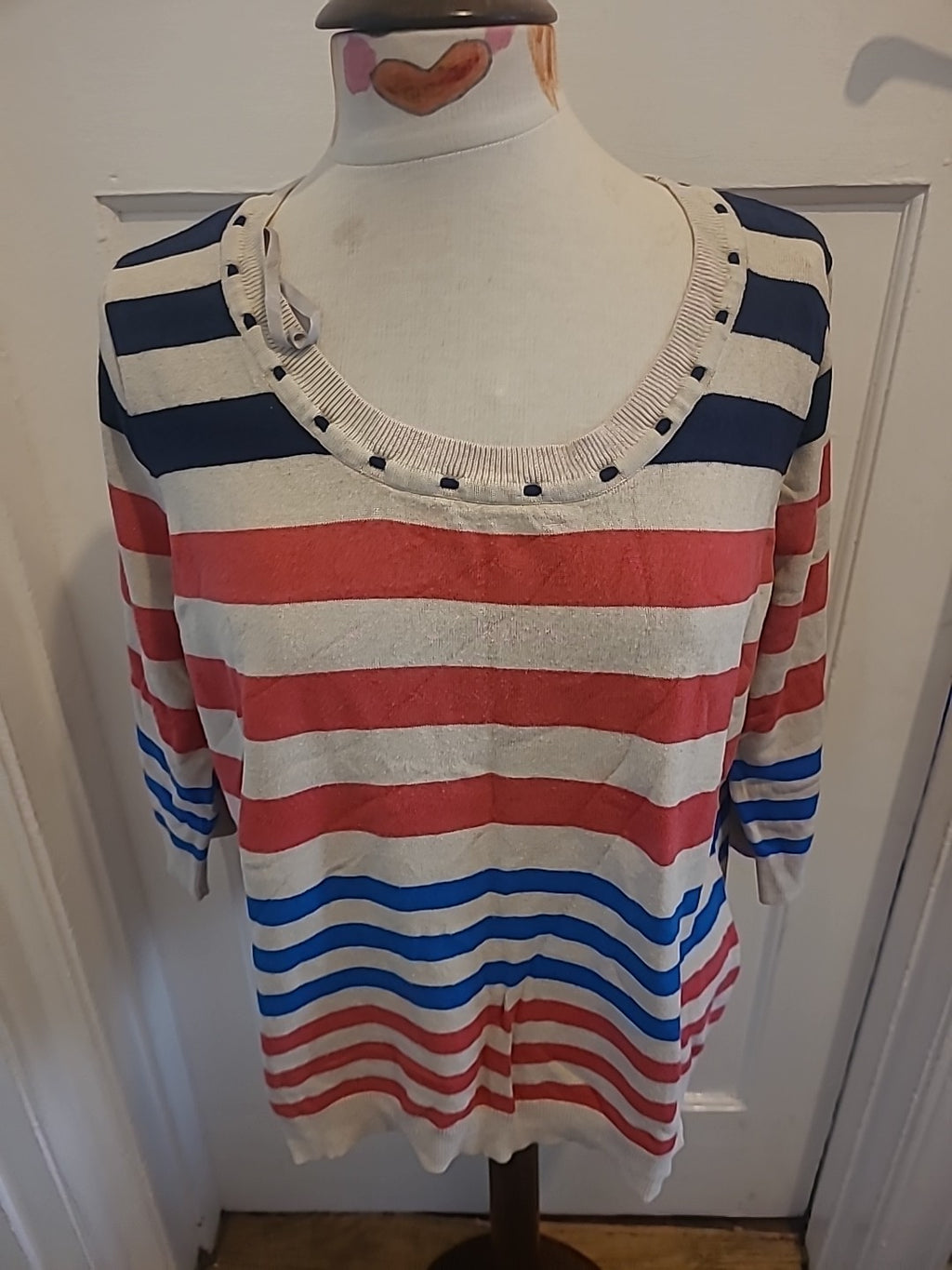 Ladies BM Size Large Beige Red Navy Striped Mid Sleeved Lightweight Jumper