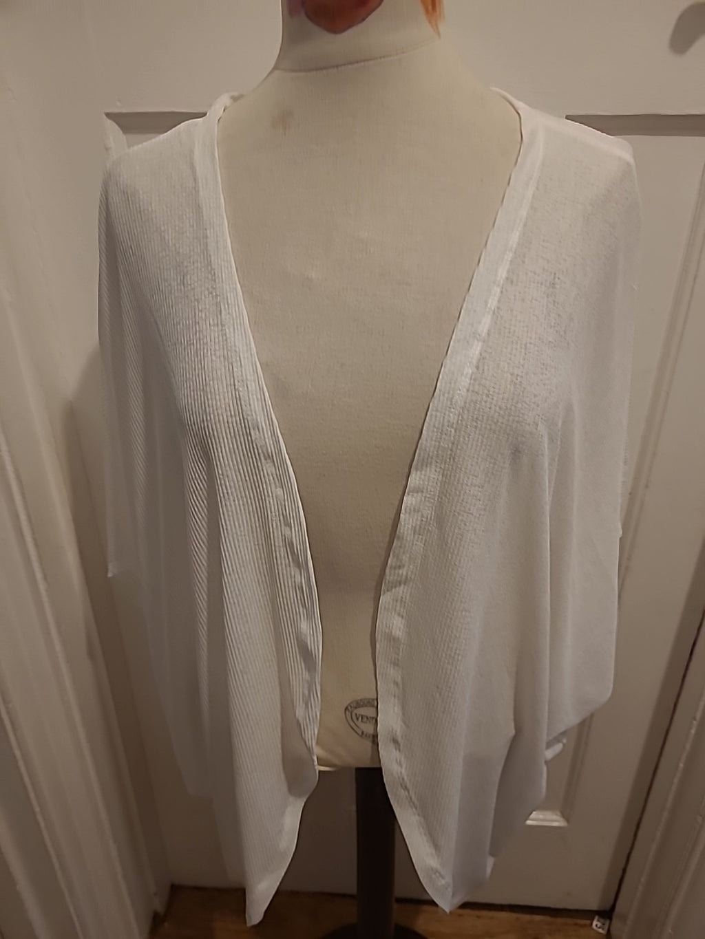 Ladies Emery Rose Size 5XL White Short Sleeved Longline Blouse