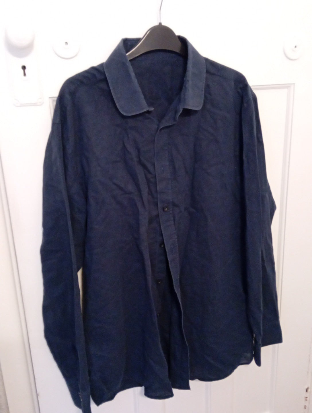 Mens XL Navy Long Sleeved Shirt