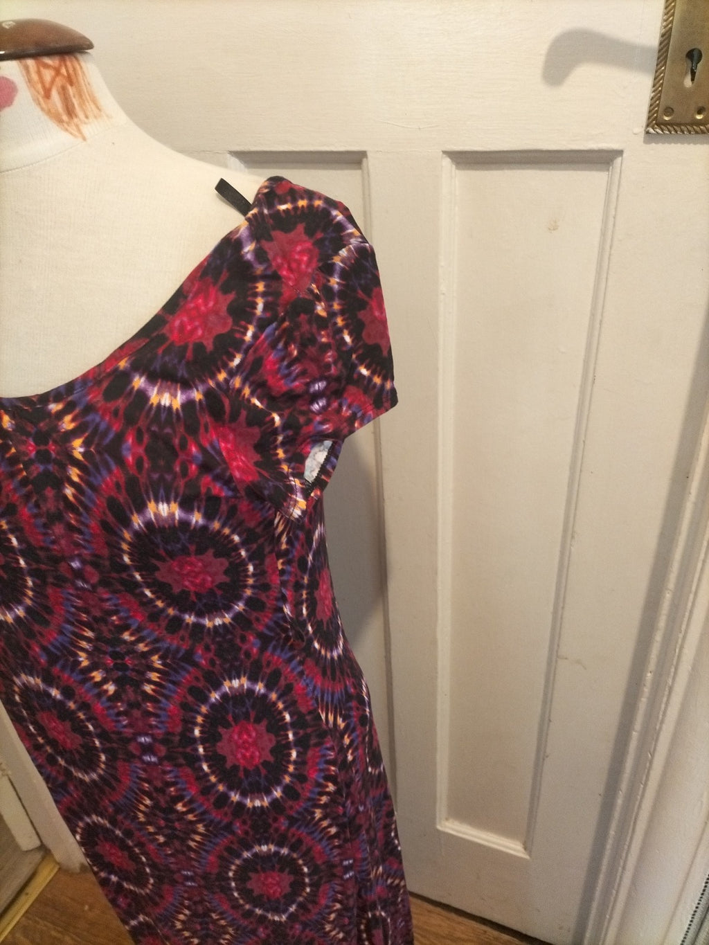 Ladies Wallis Petite Size Small Multi Purple Short Sleeved Dress