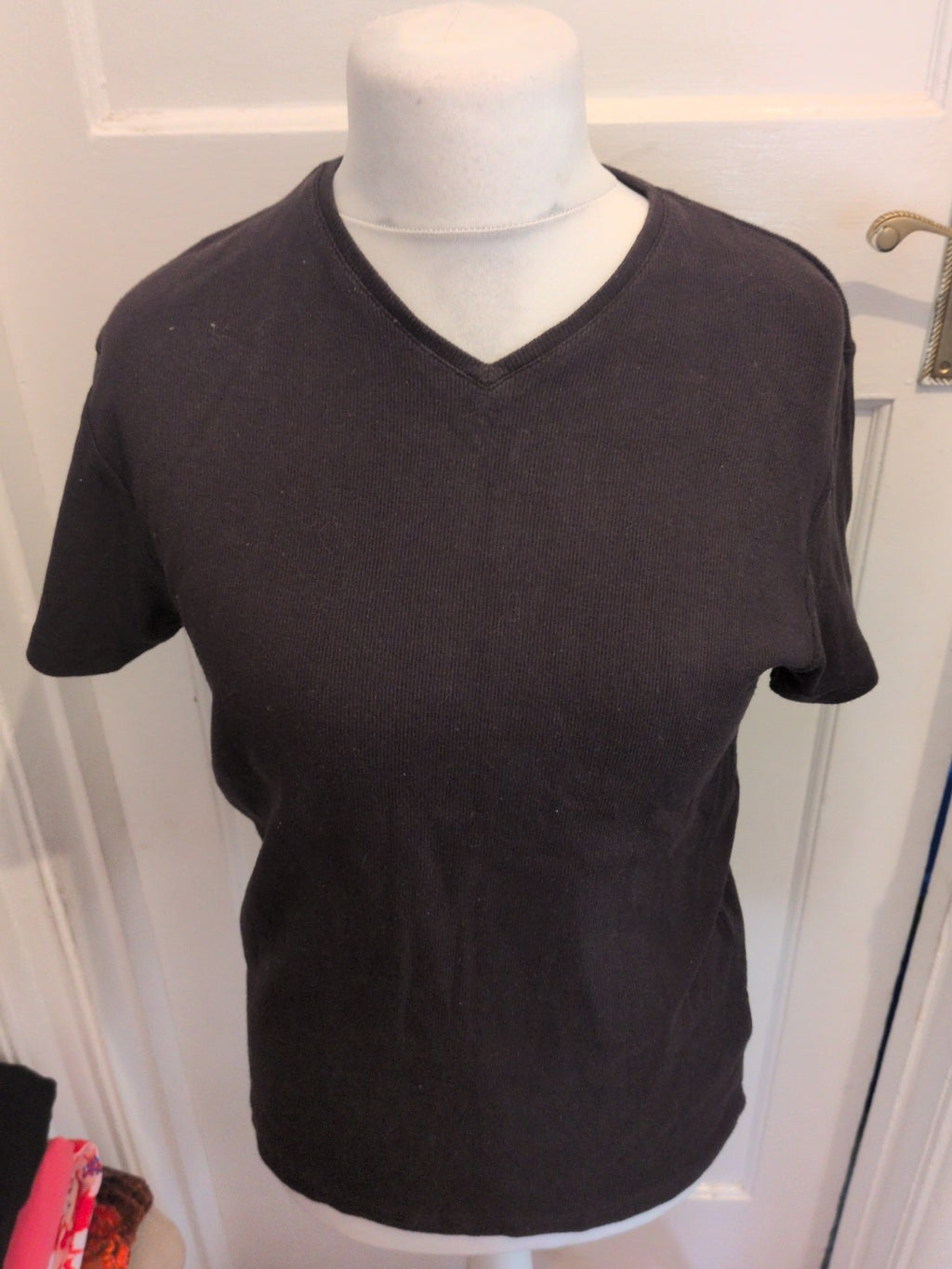 Hawkshead Medium Black Short Sleeve V Neck Top