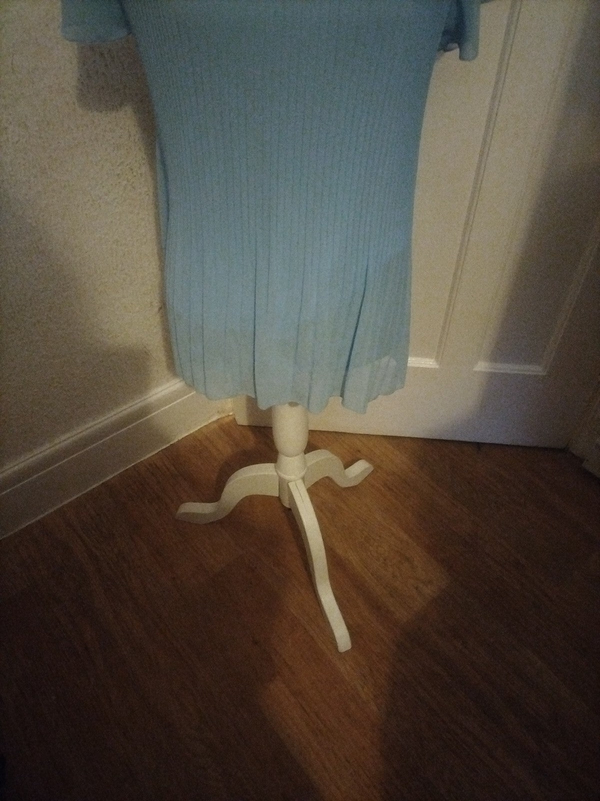 Ladies Size 8 Pale Blue Short Sleeved Lined Blouse