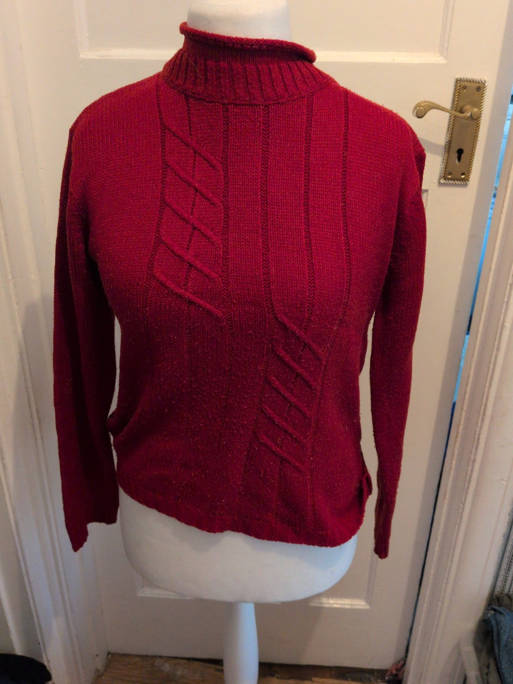 M/L Acrylic Red Jumper Long Sleeve