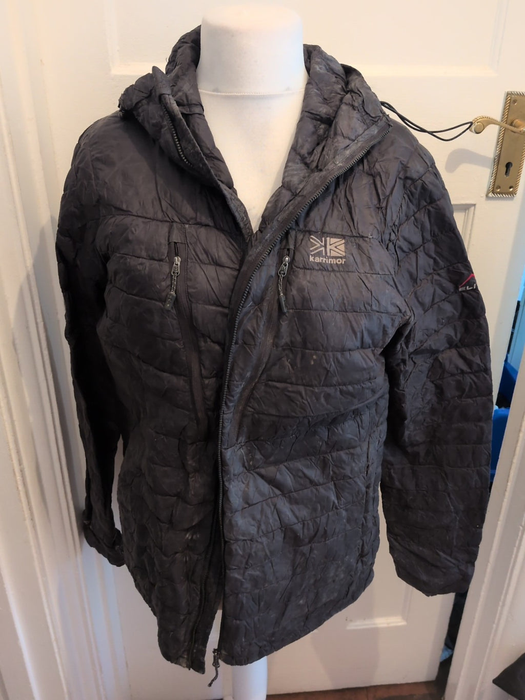 Karrimor Medium Black Full Zip Jacket Needs Washing