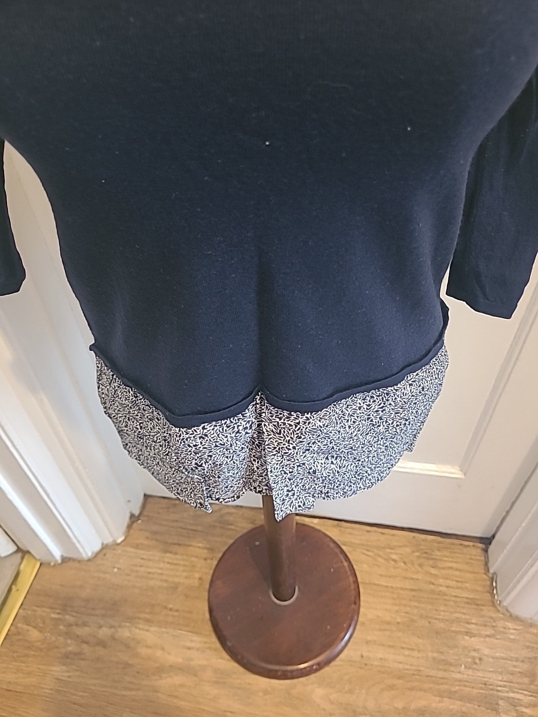 Ladies Crew Clothing Size 8 Navy With Detailed Hem Long Sleeved Blouse