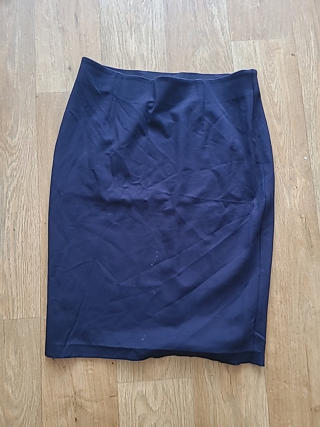 Ladies United Colours Of Benetton Size M Navy Elasticated Pencil Skirt