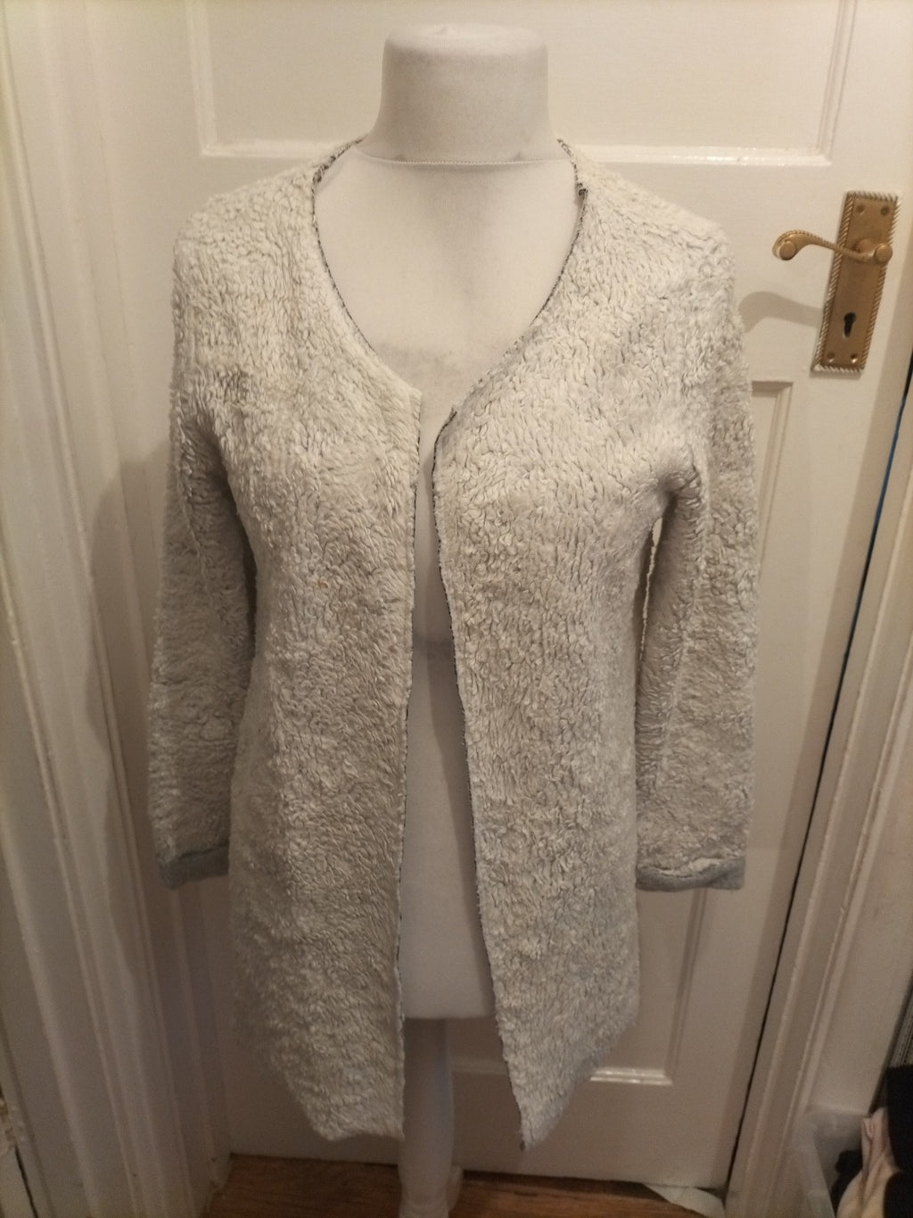 Topshop 12 White Fluffy Long Sleeved Cardigan Open