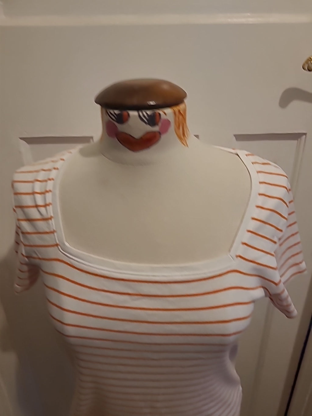 Ladies M+Co Size 14 Orange White Striped Short Sleeved Tshirt