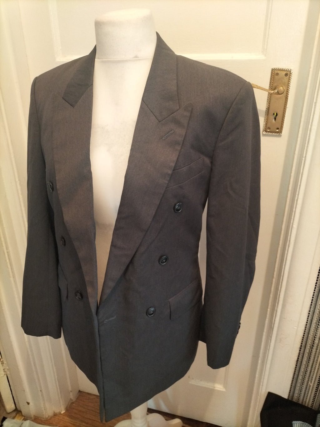 Mens Prince Henry Size Large Grey Suit Jacket