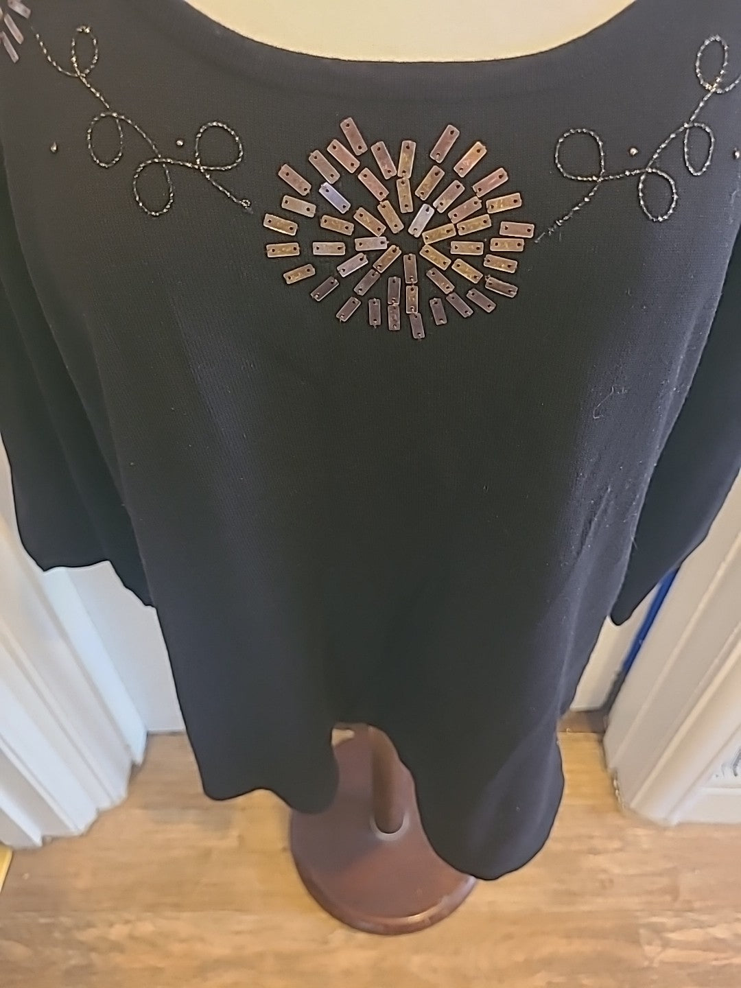 Ladies Heather Valley Size 18 Black Long Sleeved Detailed Blouse