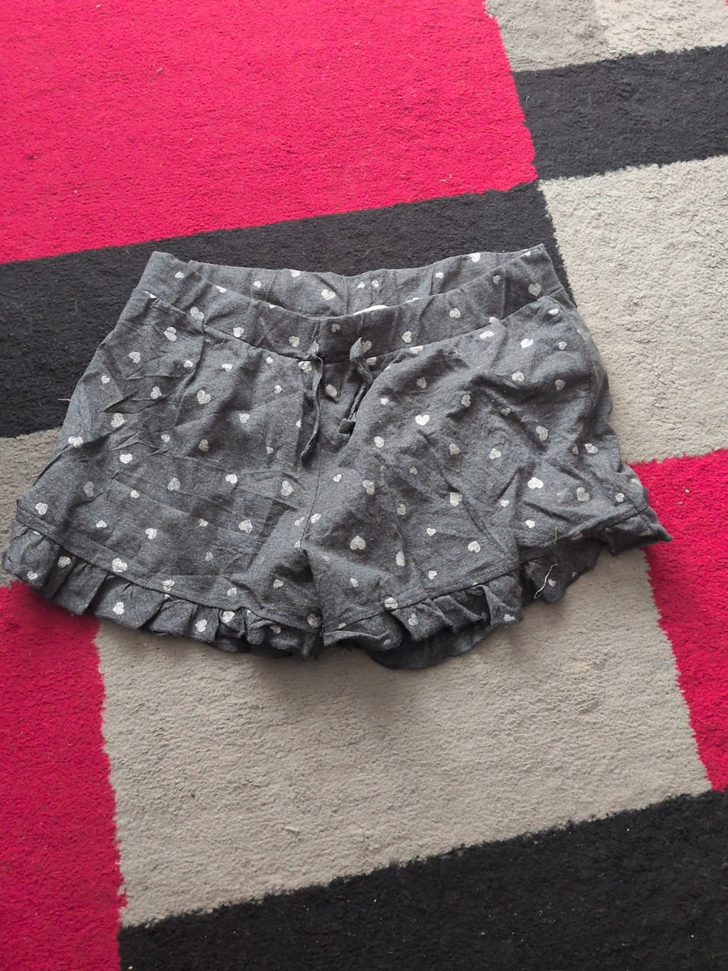 Ladies New Look Size Medium Grey With Silver Love Hearts Shorts/ Pyjamas Shorts