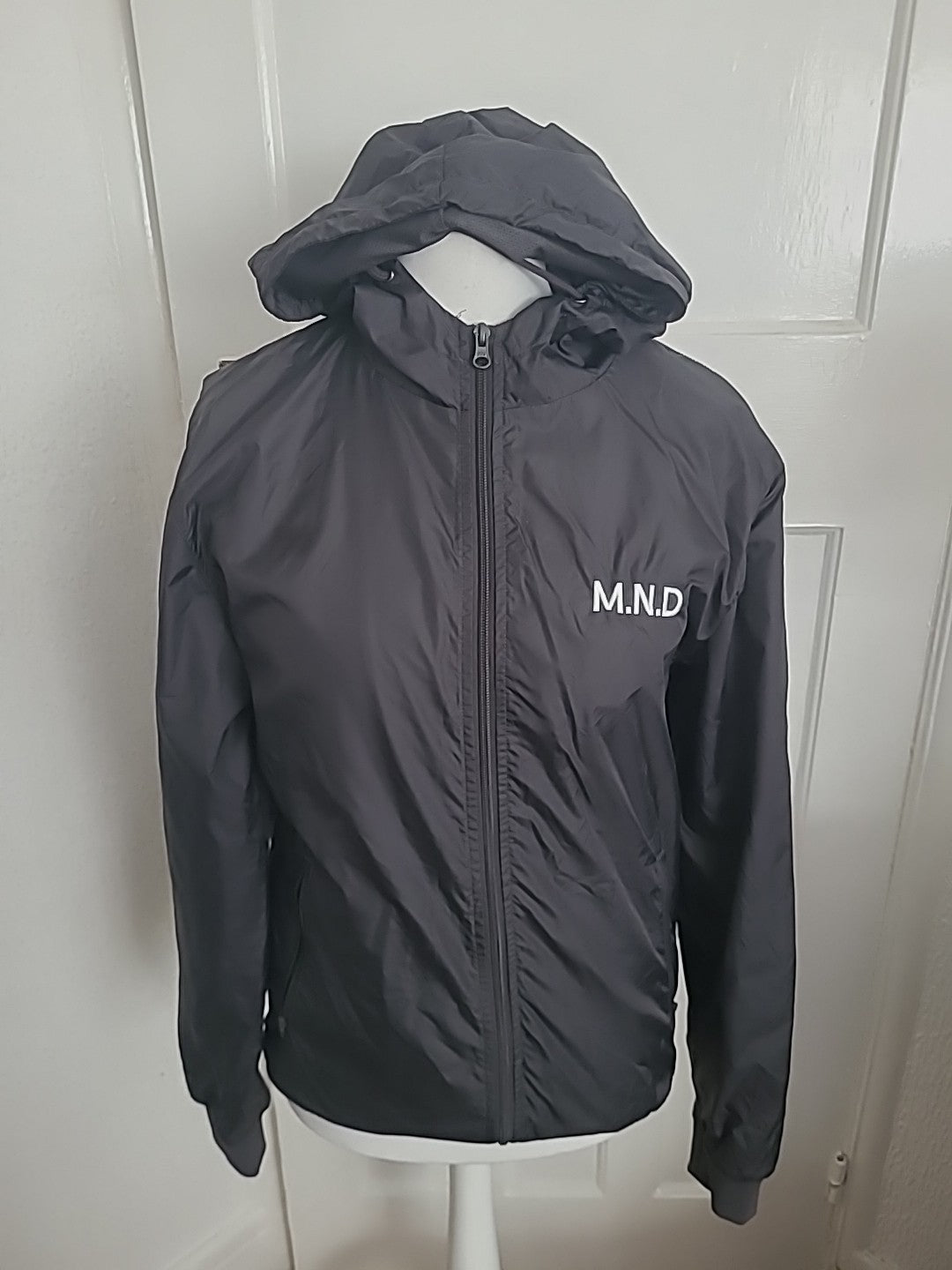 Mens Size Large Black Weatherproof Zipped Jacket