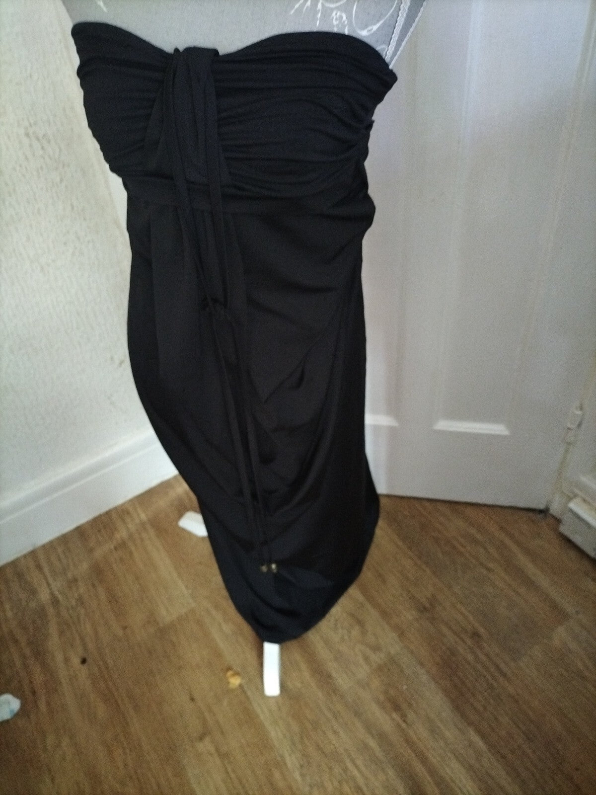 Ladies Select Size 12 Black Sleeveless Dress
