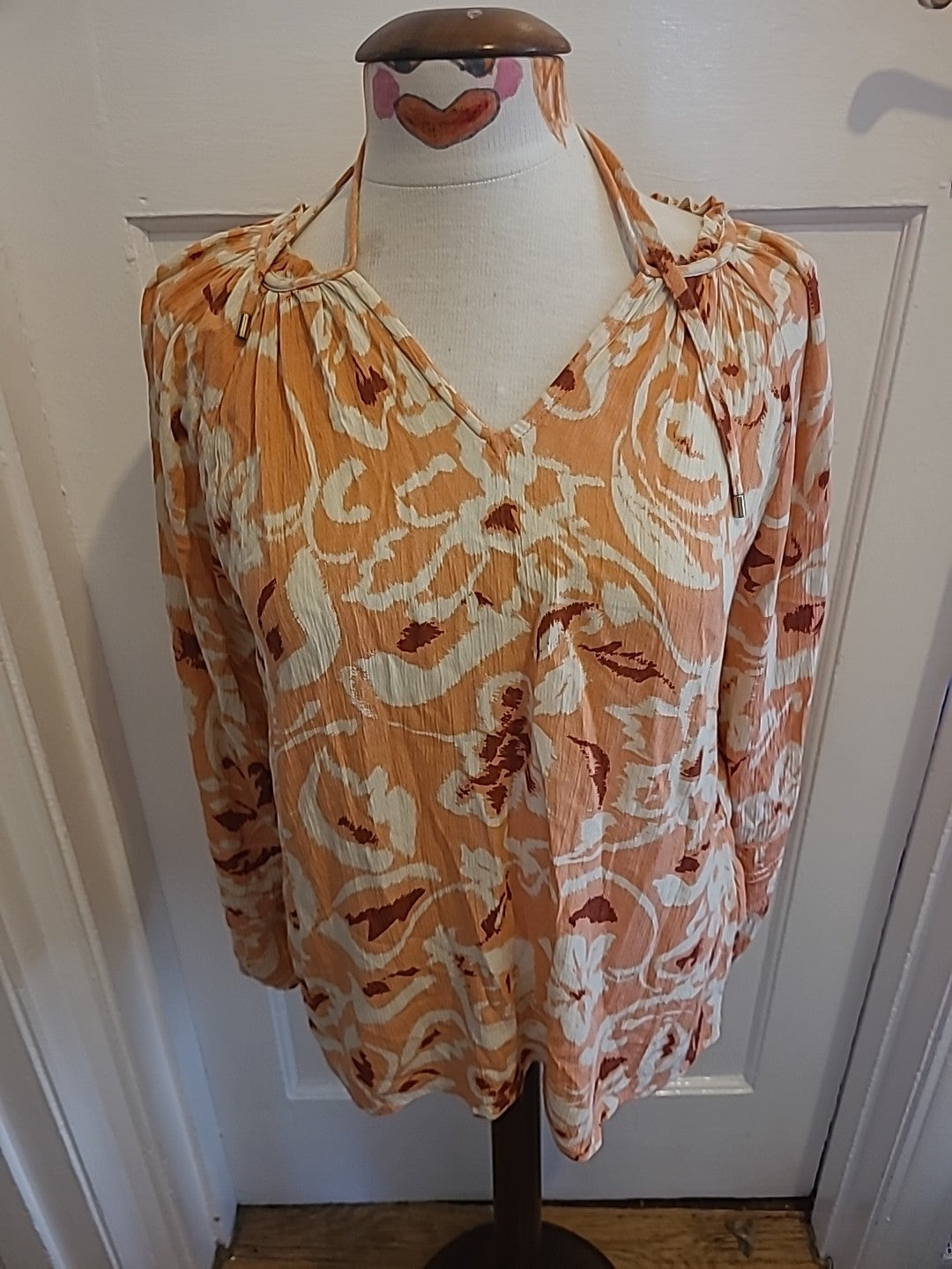 Ladies Peacocks Size 8 Pink Cream Long Sleeved Blouse