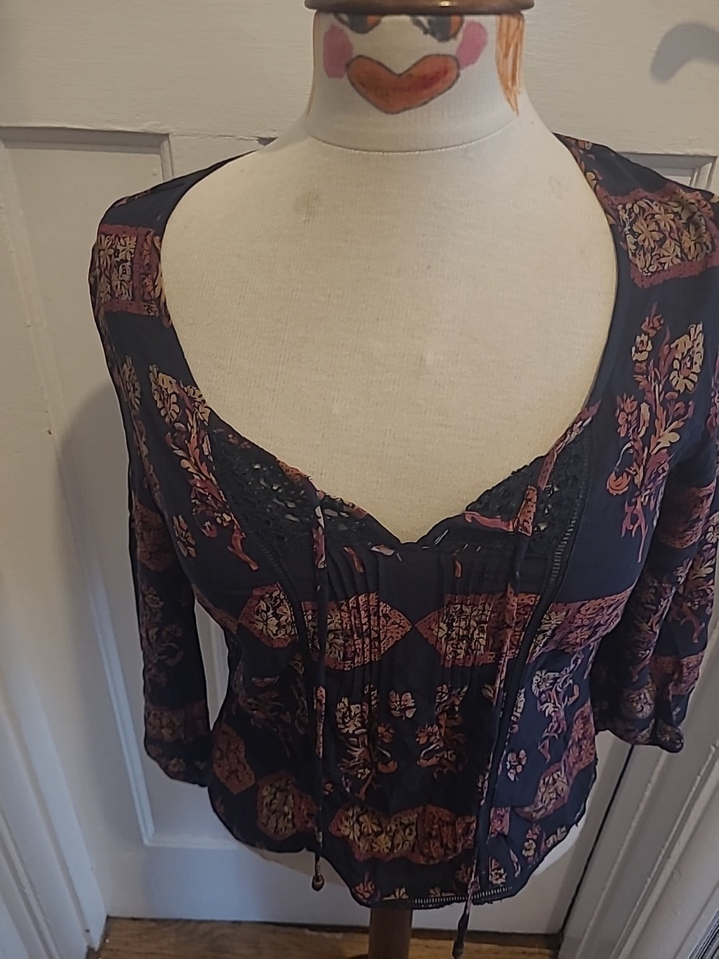 Ladies Indigo Size Small Black Brown Long Sleeved Blouse