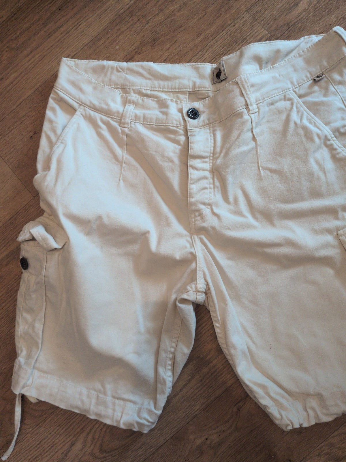 Pretty Green 38" Stone Denim Shorts