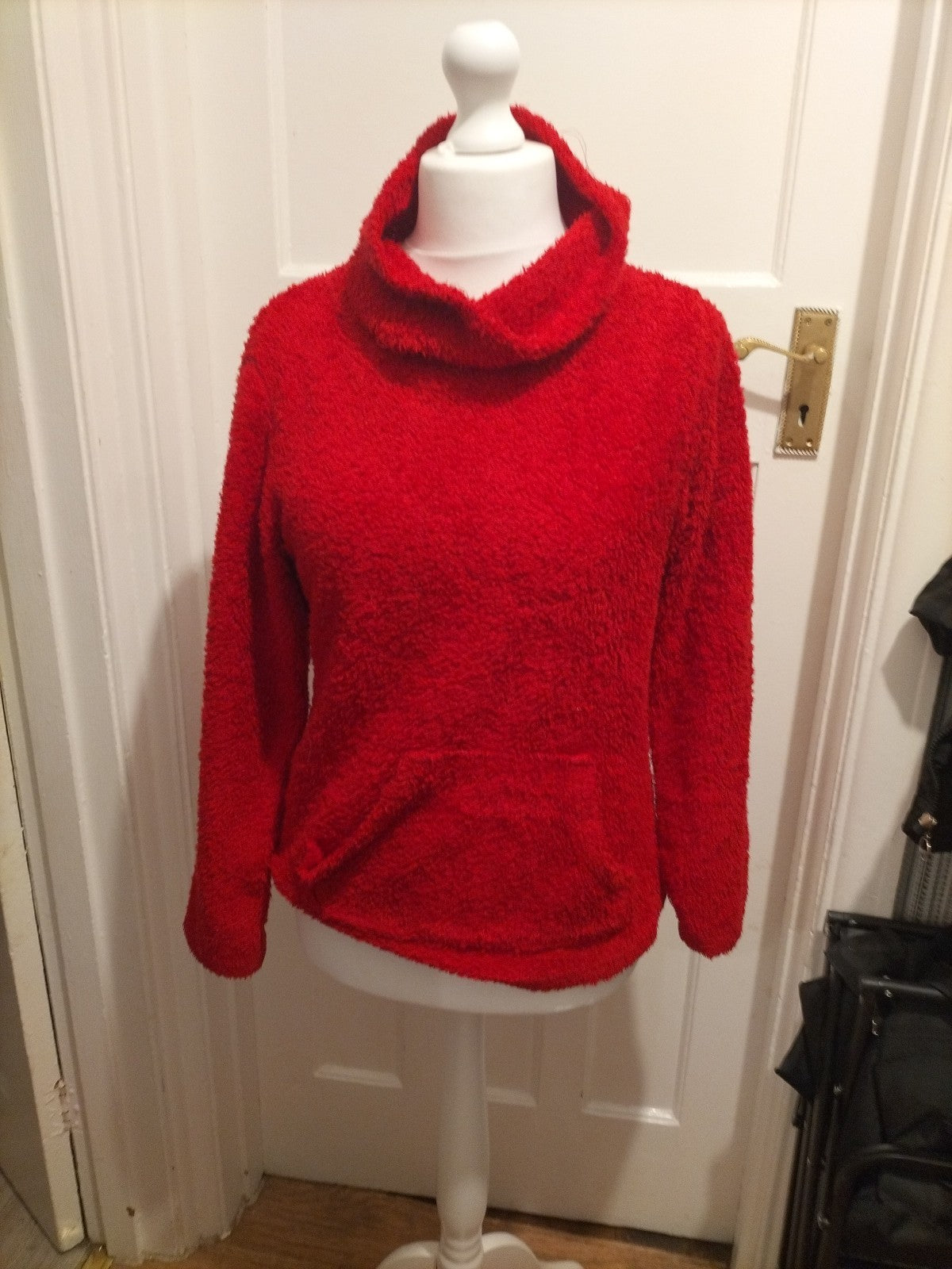 Ladies Peacocks Size 6-8 Red Fluffy Pullover Jumper