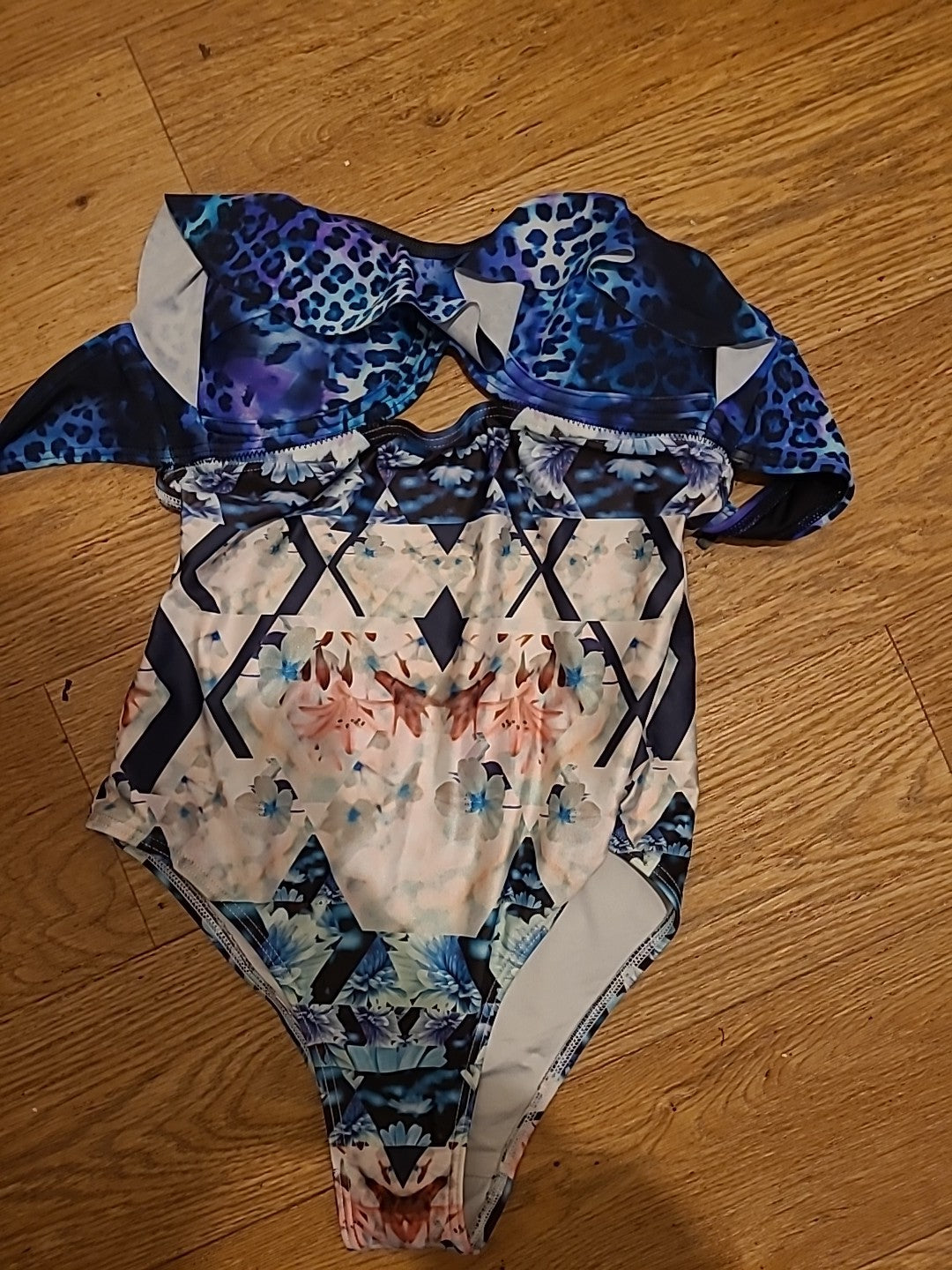 Ladies Talulah Size Small Multicoloured Padded Swimsuit