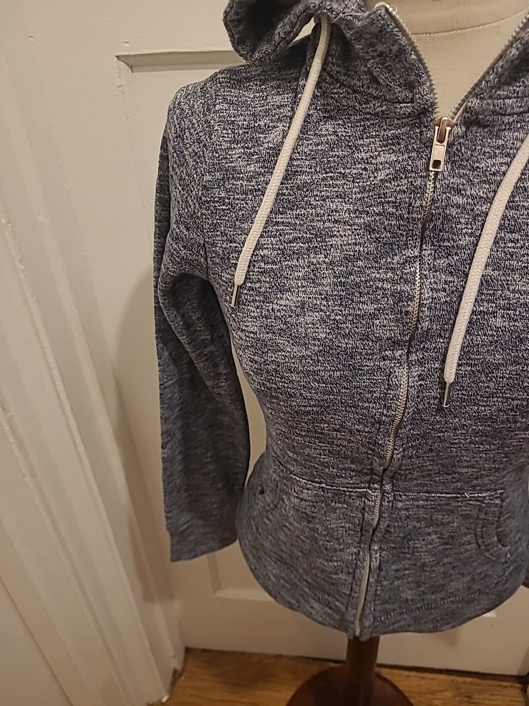 Ladies Primark Size 6 Grey Fleck Zip Through Hoodie