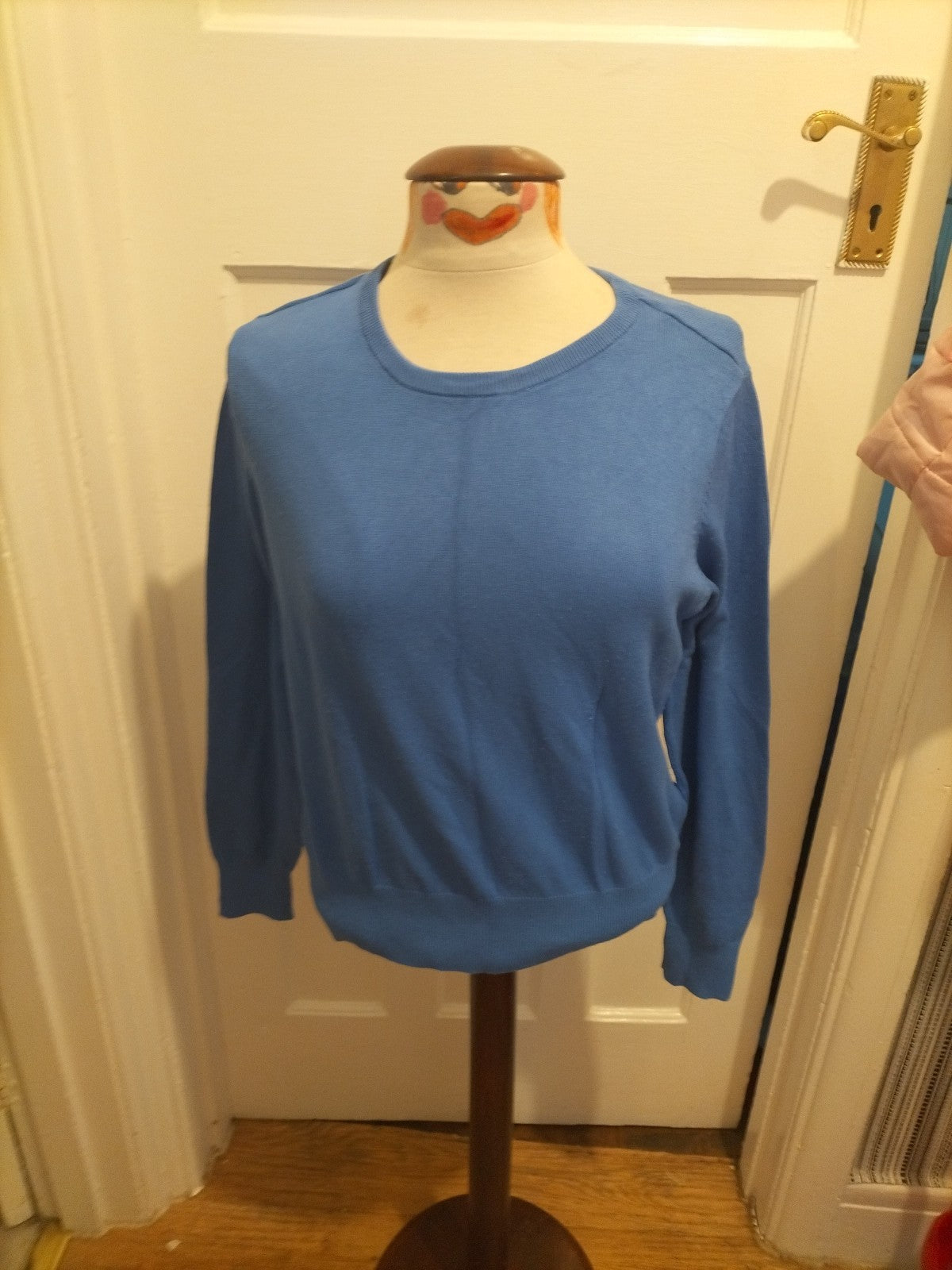 Ladies H&M Size Medium Blue Long Sleeved Pullover Jumper
