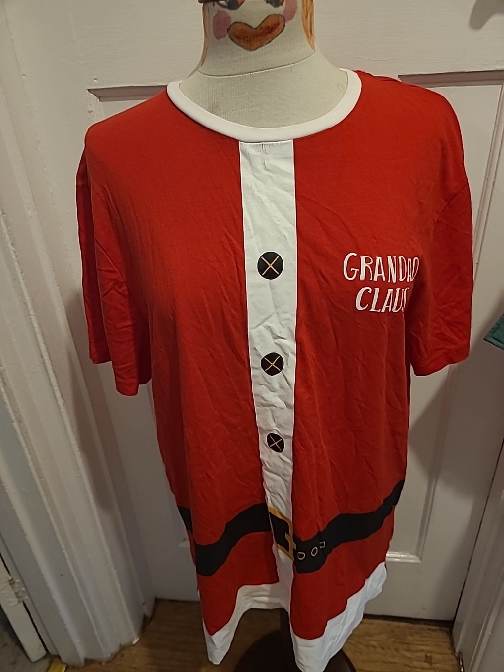 Mens Size Large "Grandad Claus" Tshirt