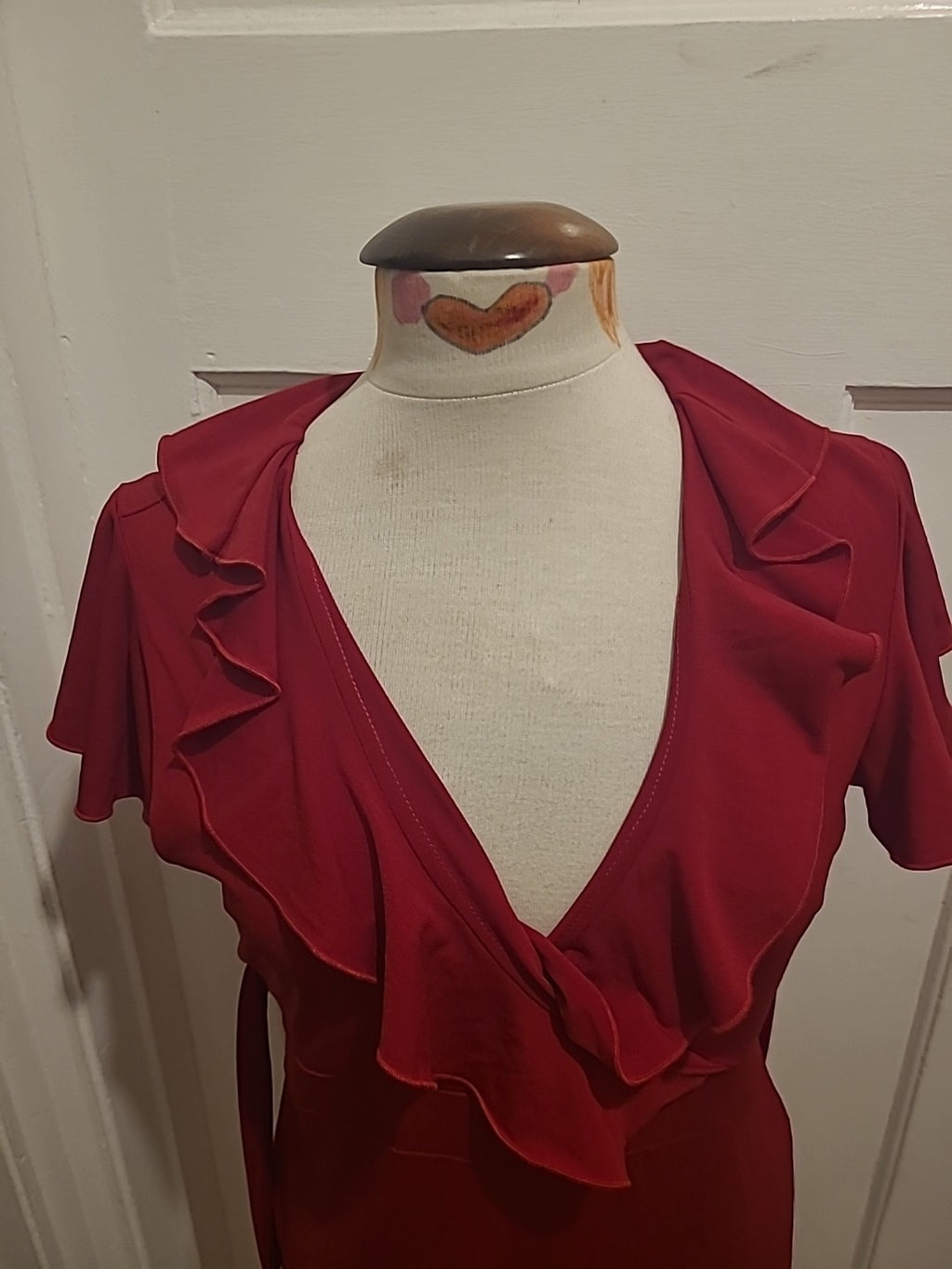 Ladies Venezia Size 14 Red Sleeveless Blouse