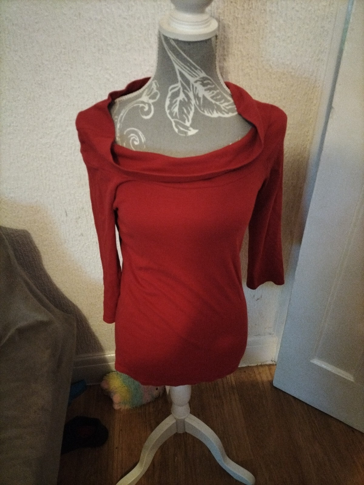 Ladies Dorothy Perkins Size 10 Red Long Sleeved Blouse