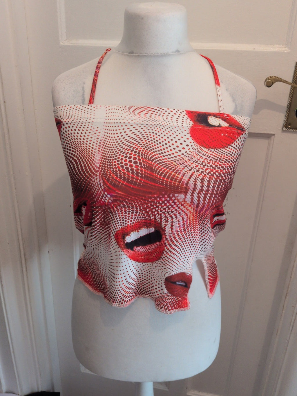 Shein Large Red And White Cross Cross Strapped Top