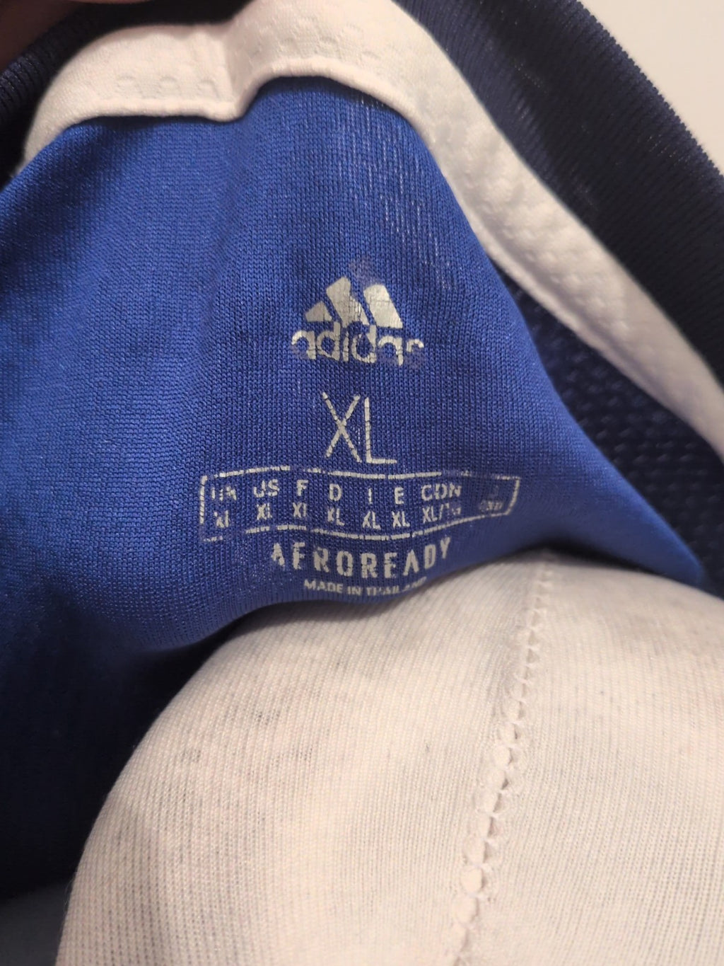 Mens Adidas Size XL Leeds United Dri Fit Blue Shirt