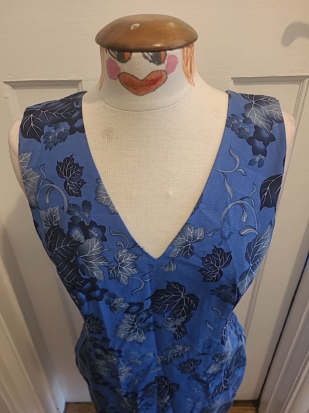 Ladies Oasis Size 12 Blue Black Grey Sleeveless Floral Dress