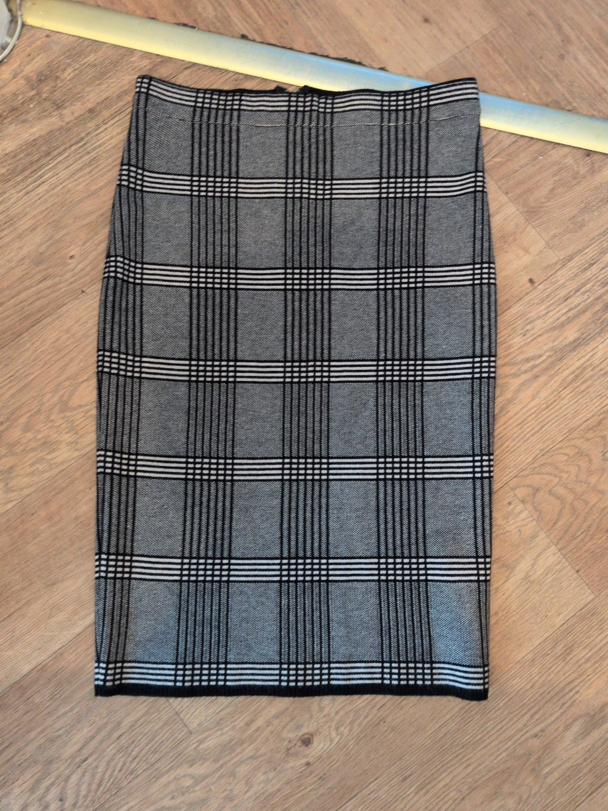 Primark 14 Grey Black White Midi Pencil Skirt