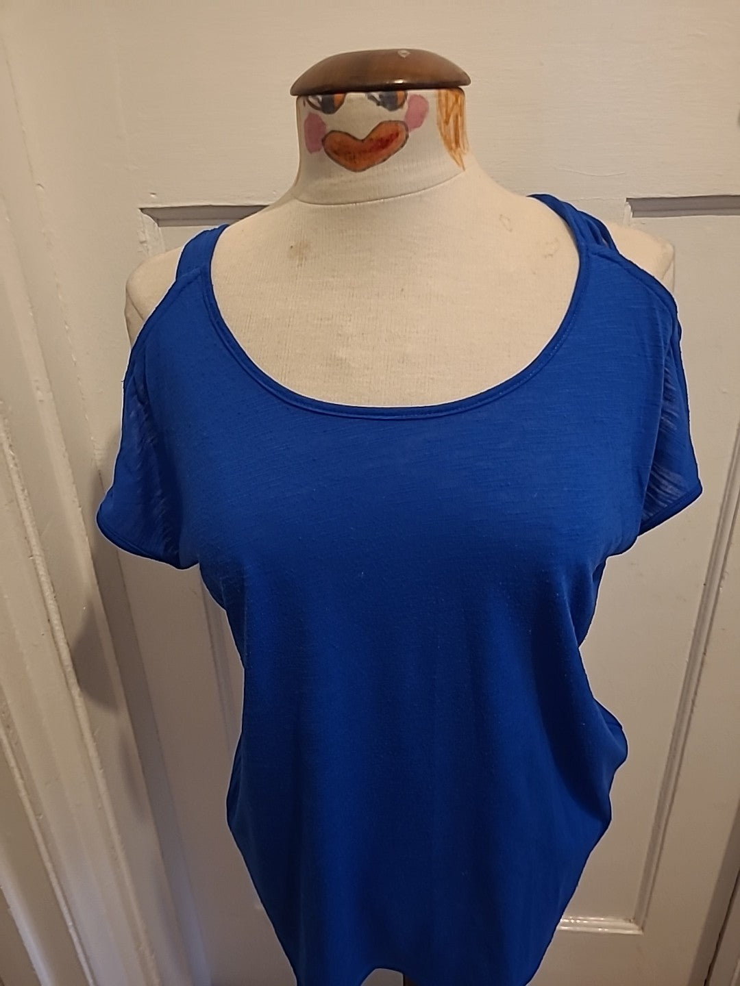 Ladies Papaya Size Medium Royal Blue Open Shoulder Short Sleeved Tshirt