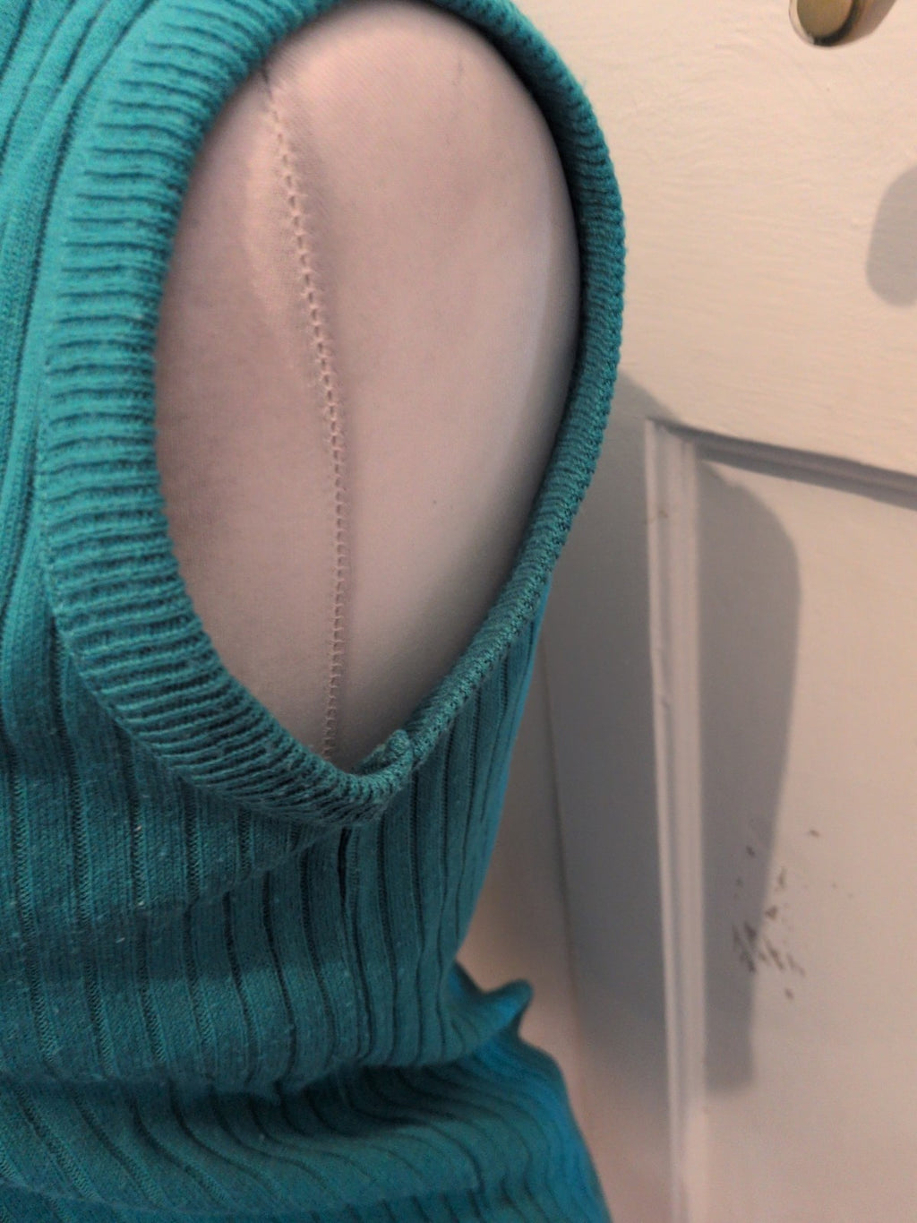 S/M Teal Buttoned Sleeveless Cardigan