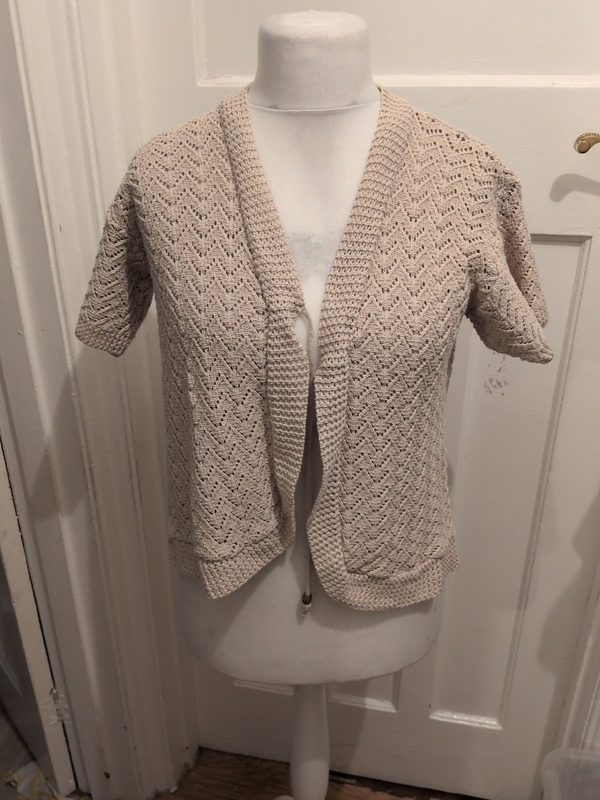 Medium Beige Knit Cardigan With Tie